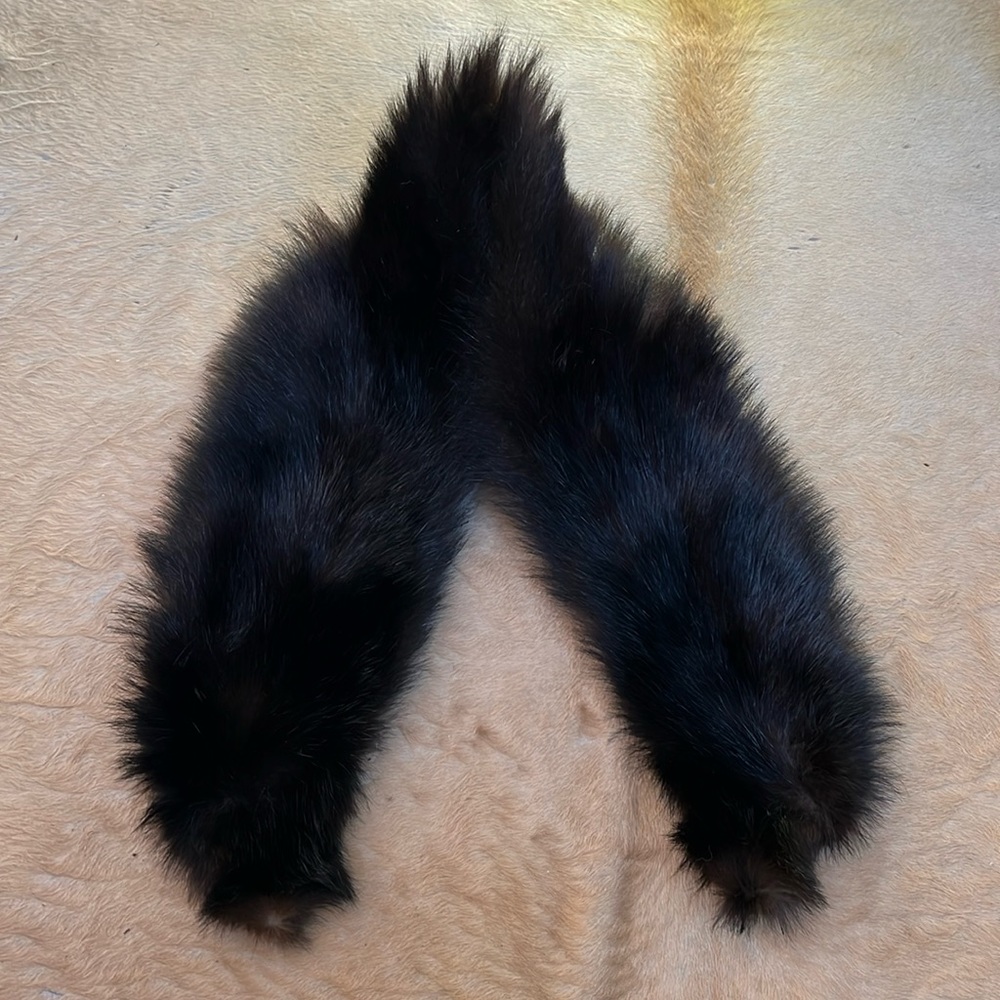 Genuine Vintage Fox Fur Dark Brown Black Stole - 36” Length